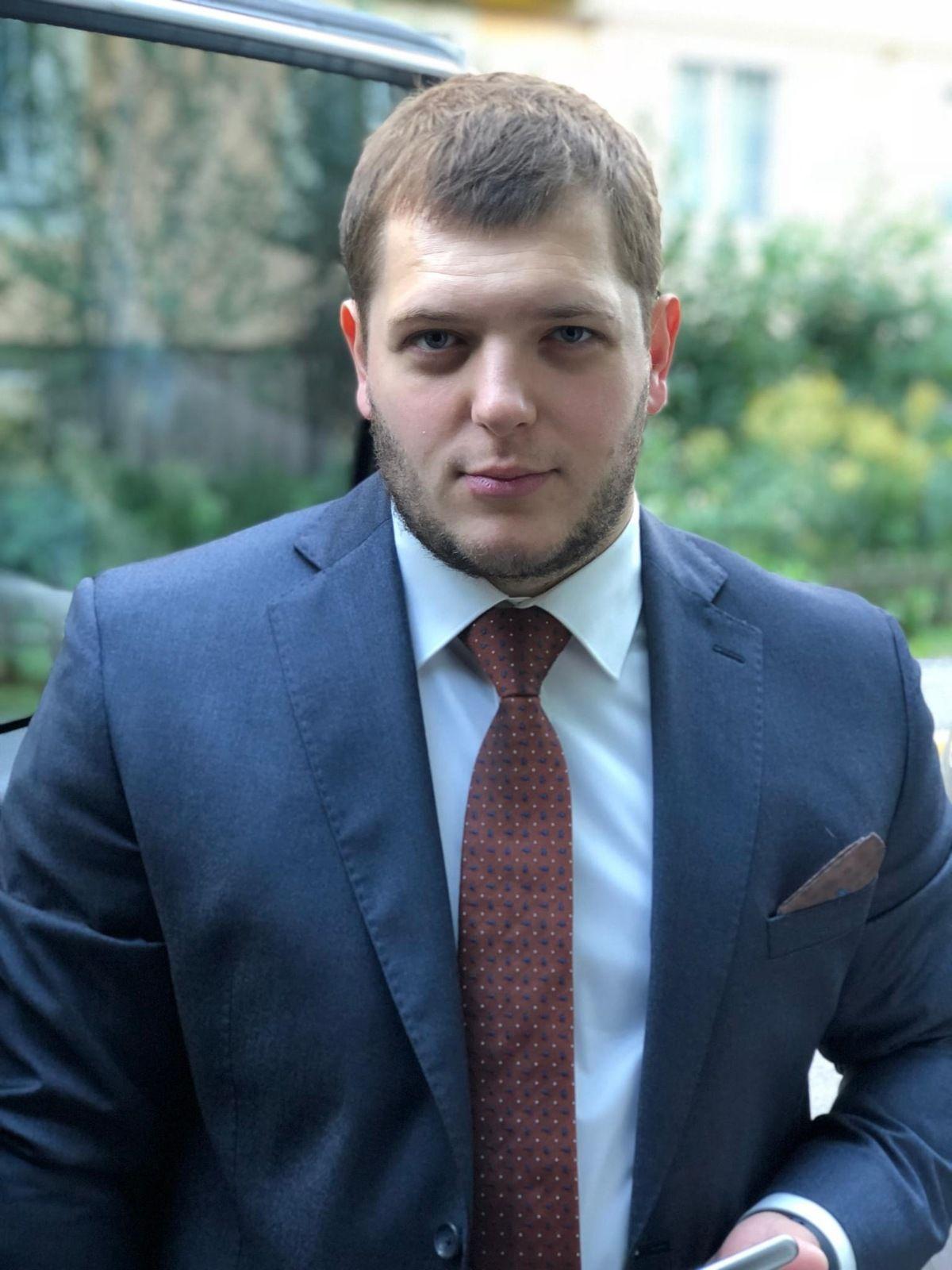 Daniil Poleščuk, ředitel agentury Pokrov International a manžel majitelky agentury Oksany Poleščuk. Zdroj: Pokrov International