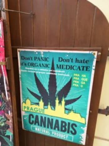 Weedshop na Malé Straně. Zdroj: investigace.cz