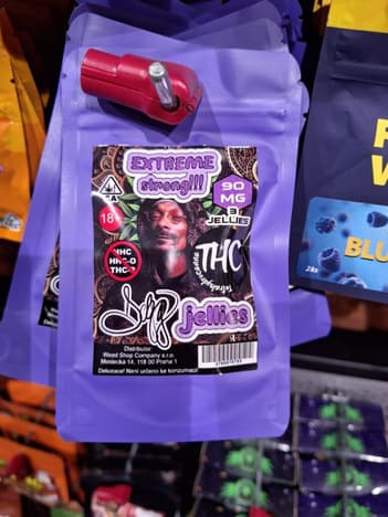 Želé s THC, které si mohou turisté pořídit v centru Prahy. Zdroj: investigace.cz