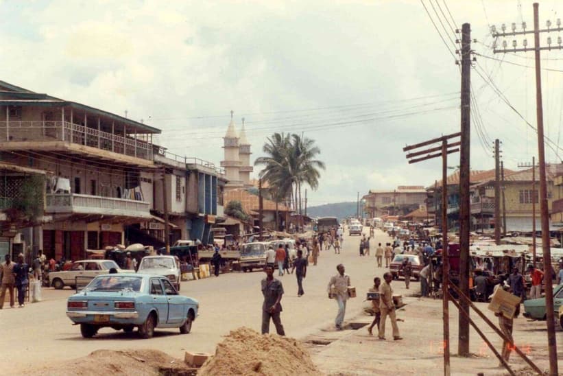 Městečko Koidu v Sierra Leone. Foto: Brian Harrington Spier
