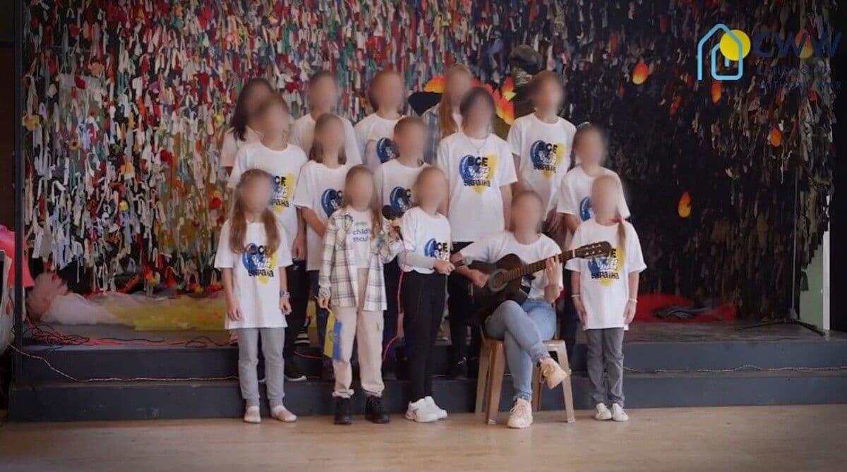 Utajovaná zpráva ukazuje selhání nadace při záchraně ukrajinských dětí