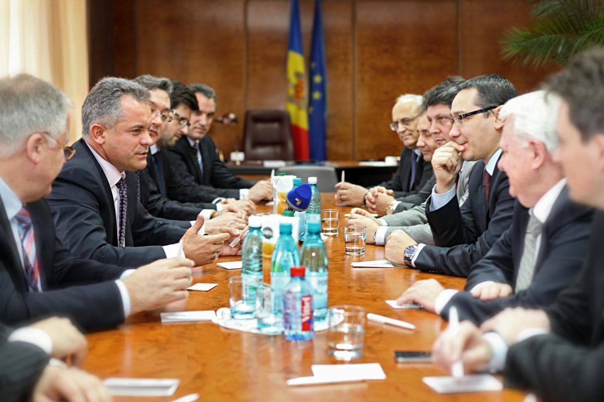 Miliardové úniky z ruského rozpočtu mířily k moldavským miliardářům a politikům