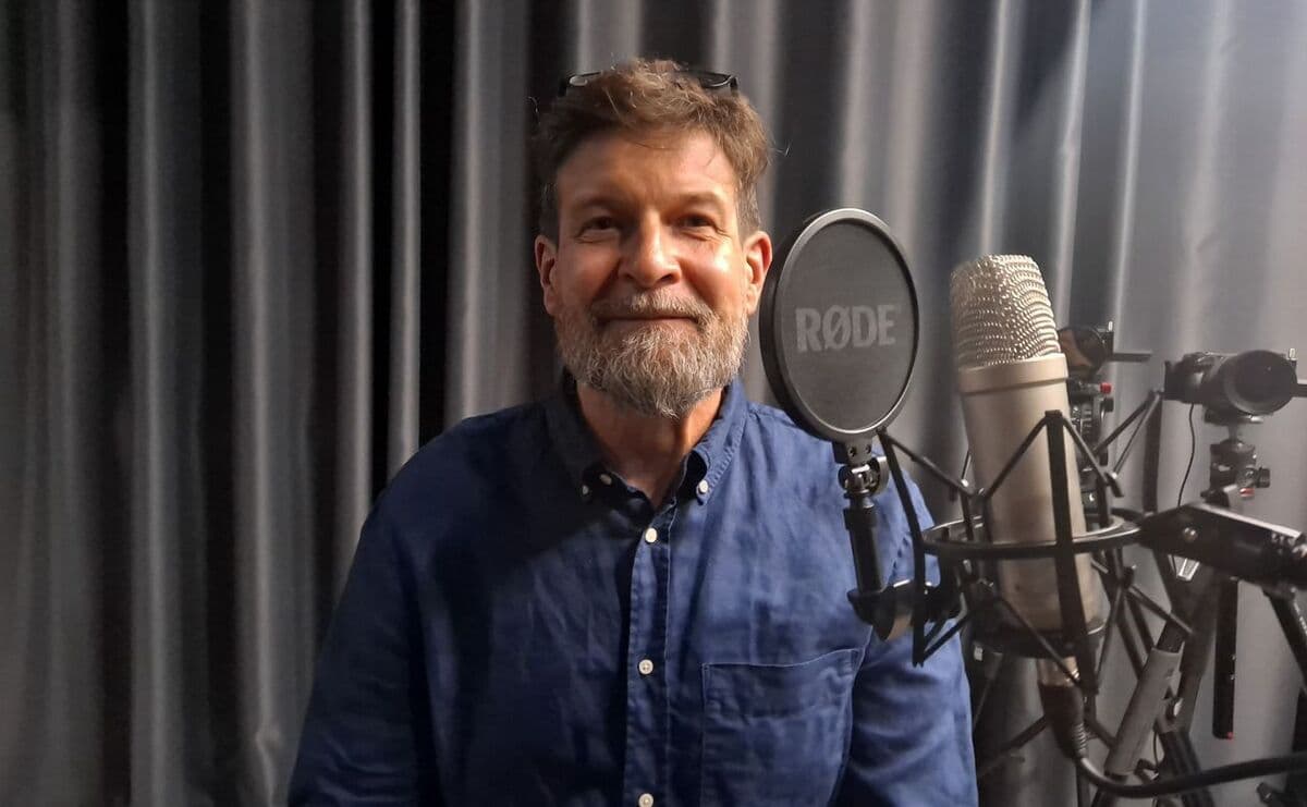 Podcast Odposlech: „Vrátit zemi na správnou cestu trvá dlouho,“ komentuje situaci v Polsku šéfredaktor Frontstory.pl