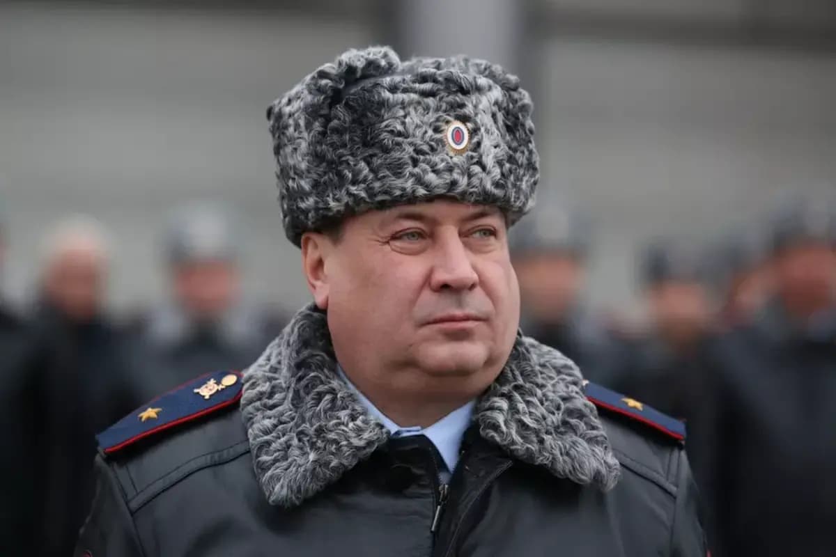 Exministr vnitra jedné z republik Ruské federace vlastní nemovitosti v Česku. Za svého působení přitom tvrdě pronásledoval politickou opozici