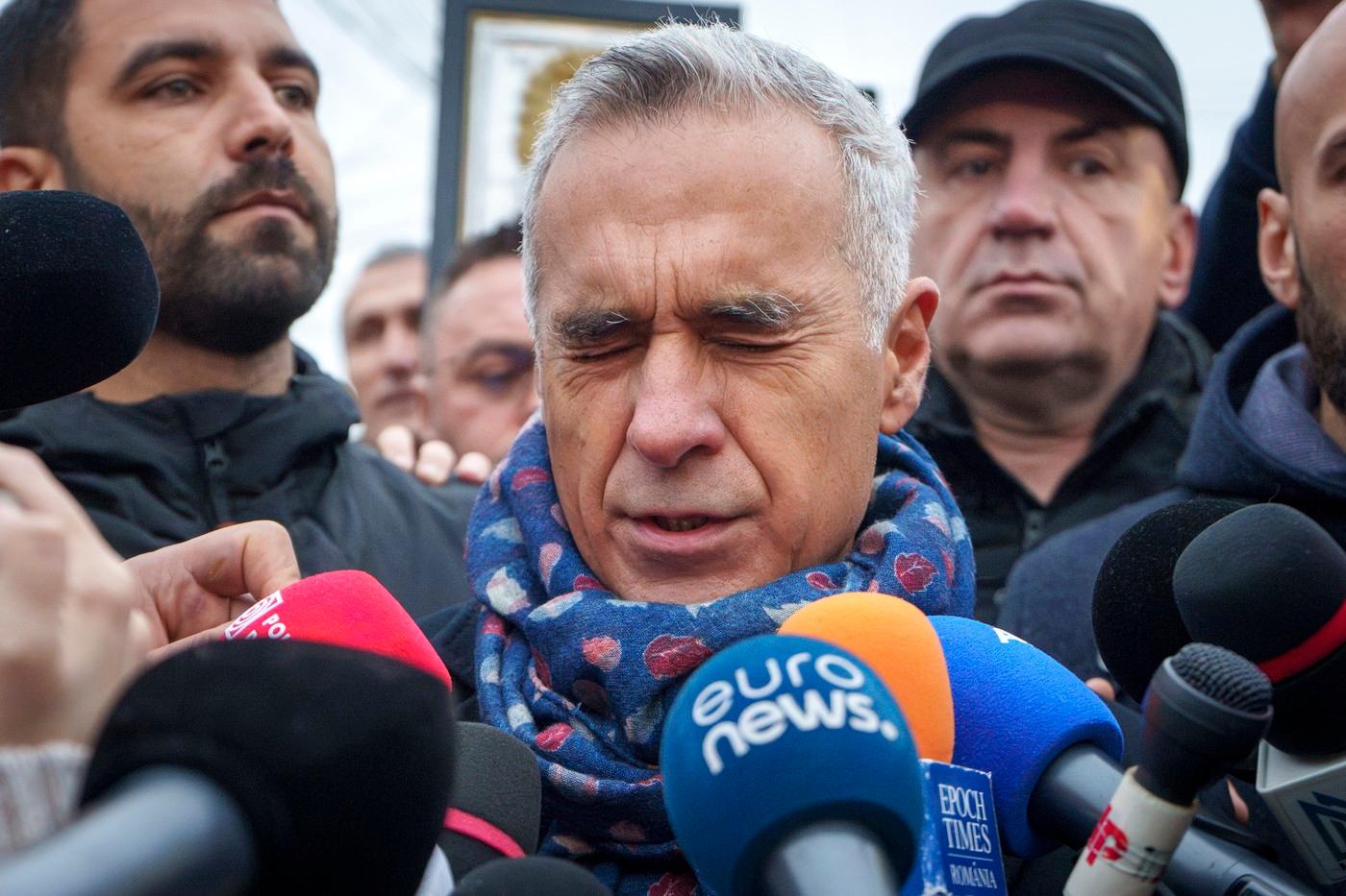 Rumunsko: Kampaň na TikToku kandidátovi krajní pravice (skoro) vyhrála prezidentské volby